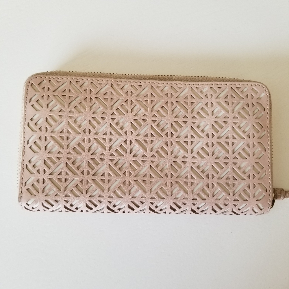 Tory Burch Zip Around Wallet - Picture 2 of 11